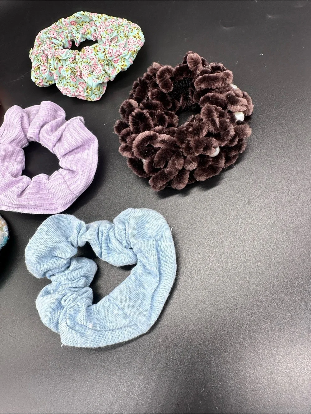 6 Pc Hair Scrunchies Set Pastel Ribbed Knit Plaid Floral Velvet Plaid Hair Ties